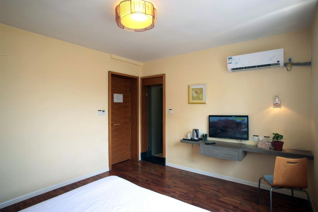 Qingdao Renjia Bussiness Hotel Exterior photo